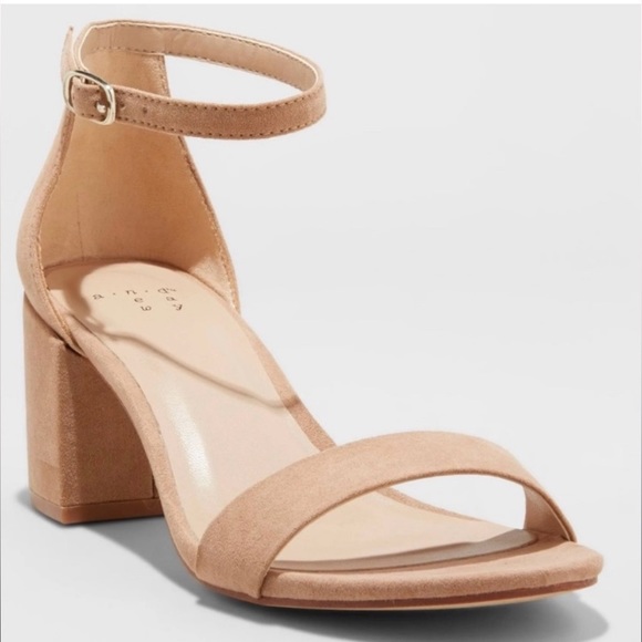 a new day Shoes - A New Day Nude Block Sandals
